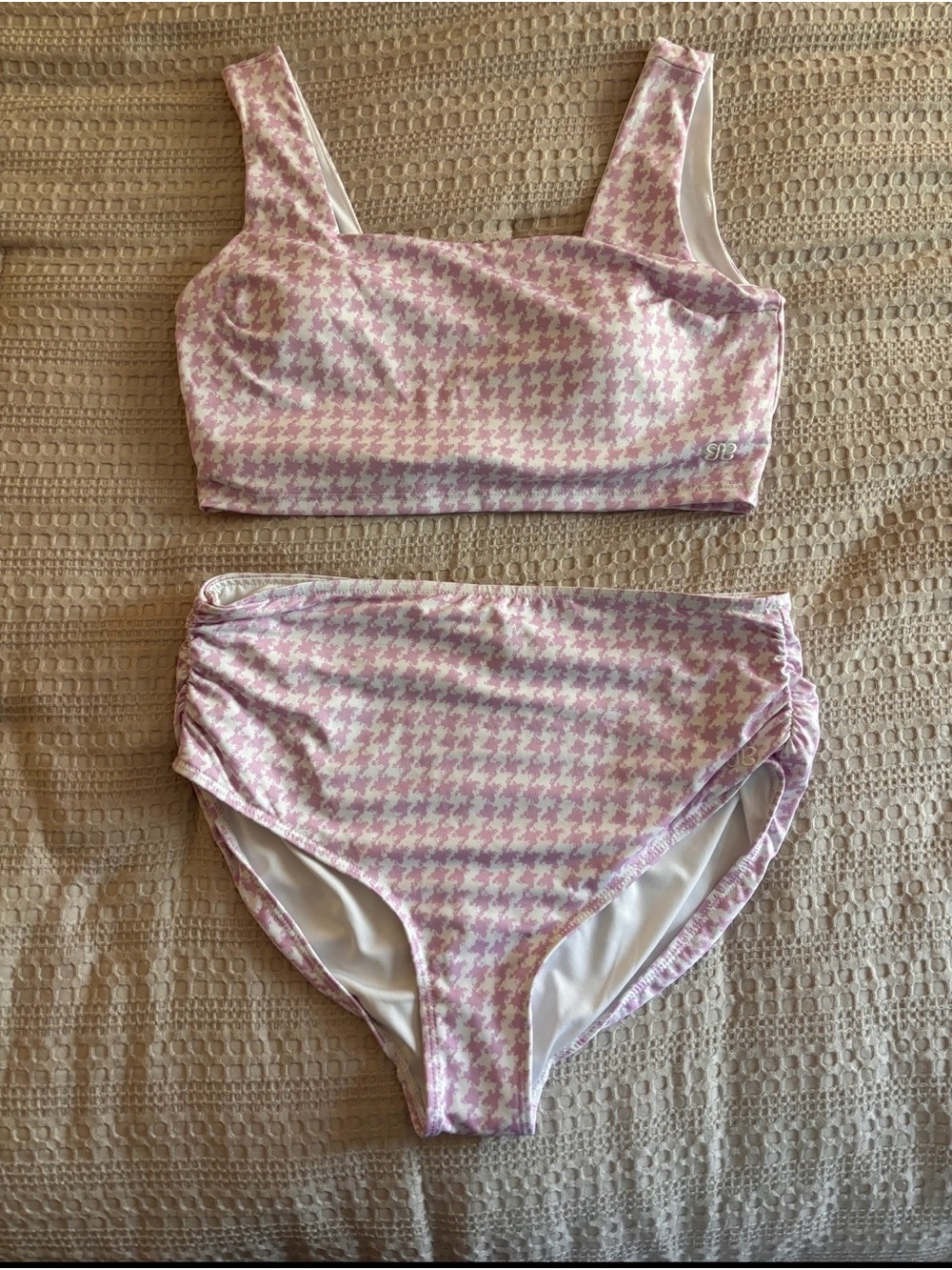 Women’s Two-Piece Swim Set in Light Pink Houndstooth
